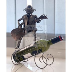 Fém bortartó (zenész)