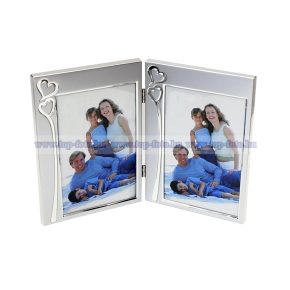   Matt ezüst fém dupla képkeret króm díszítéssel 10x15 cm