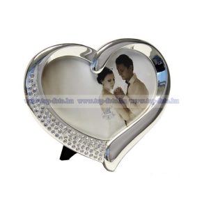Esküvői szív alakú fényképtartó 