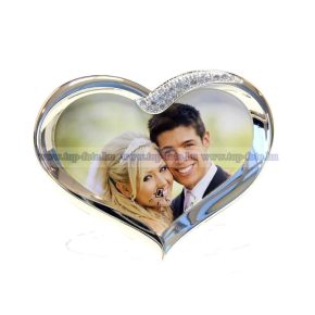 Esküvői szív alakú fényképtartó 