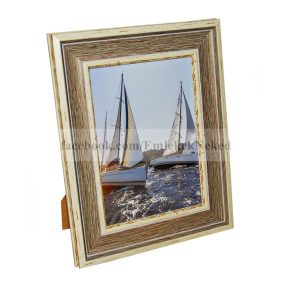 Fa hatású műanyag képkeret 13x18 cm