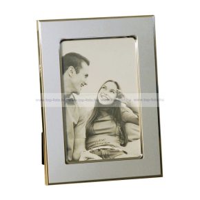 Matt ezüst fém képkeret króm díszítéssel 10x15 cm