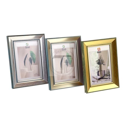 Bilderrahmen aus Kunststoff in Holzoptik, 10 x 15 cm